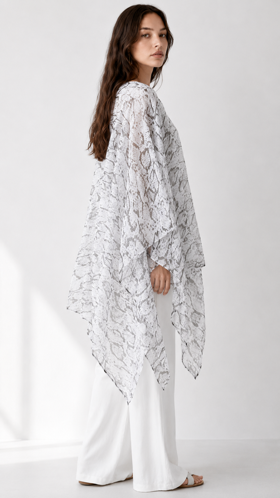 Top 1631 - HANGER
