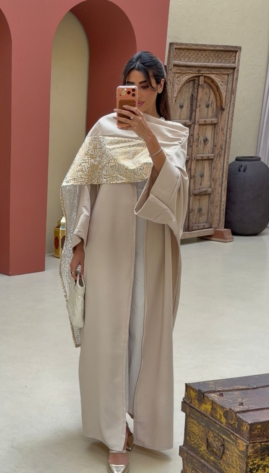 ABAYA YA 2126 - HANGER