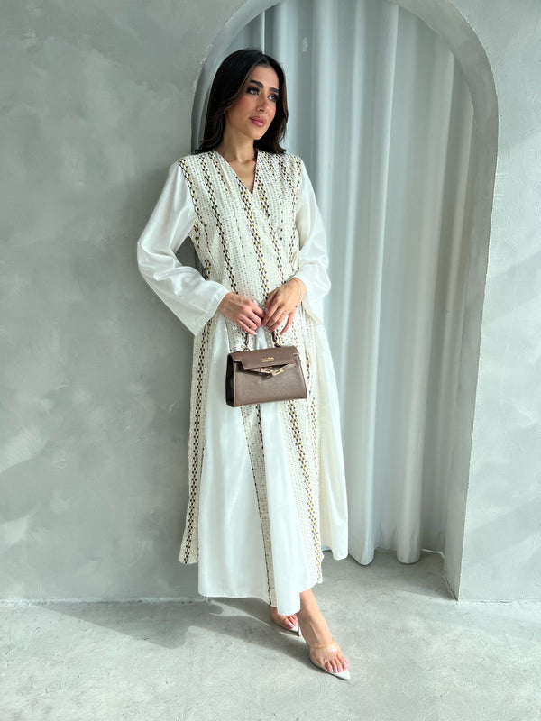 Kuwaiti dress F 4140