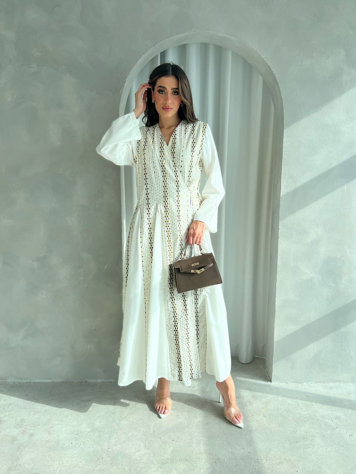 Kuwaiti dress F 4140