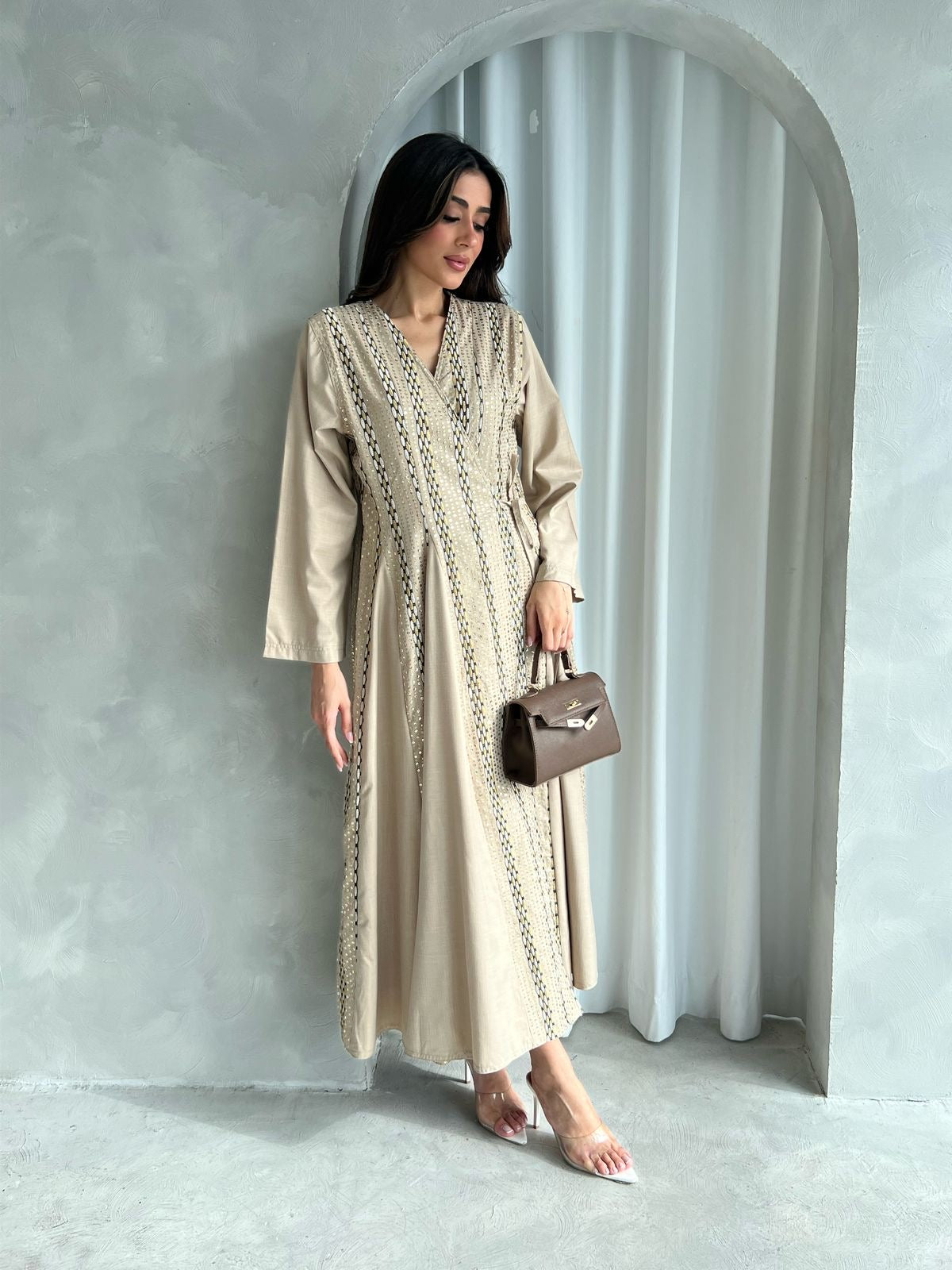 Kuwaiti dress F 4140