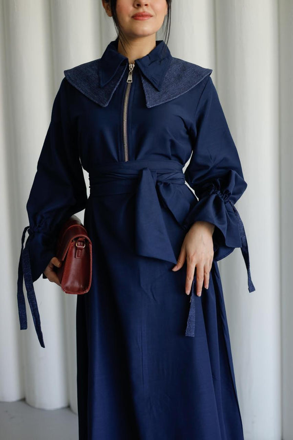 Belted dress Y 1819 - HANGER