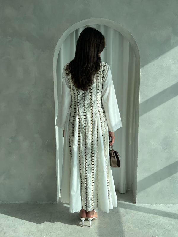 Kuwaiti dress F 4140
