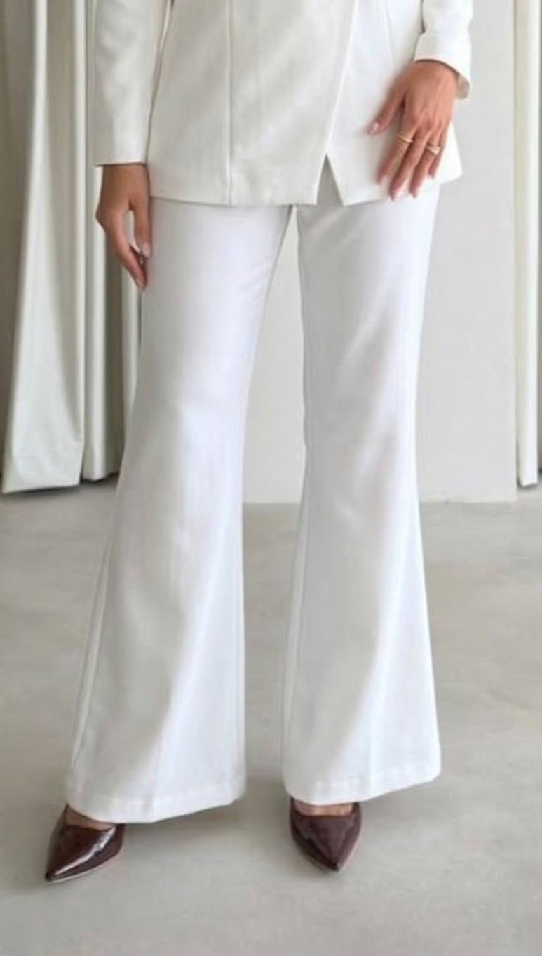 PANT YA 26032 - HANGER