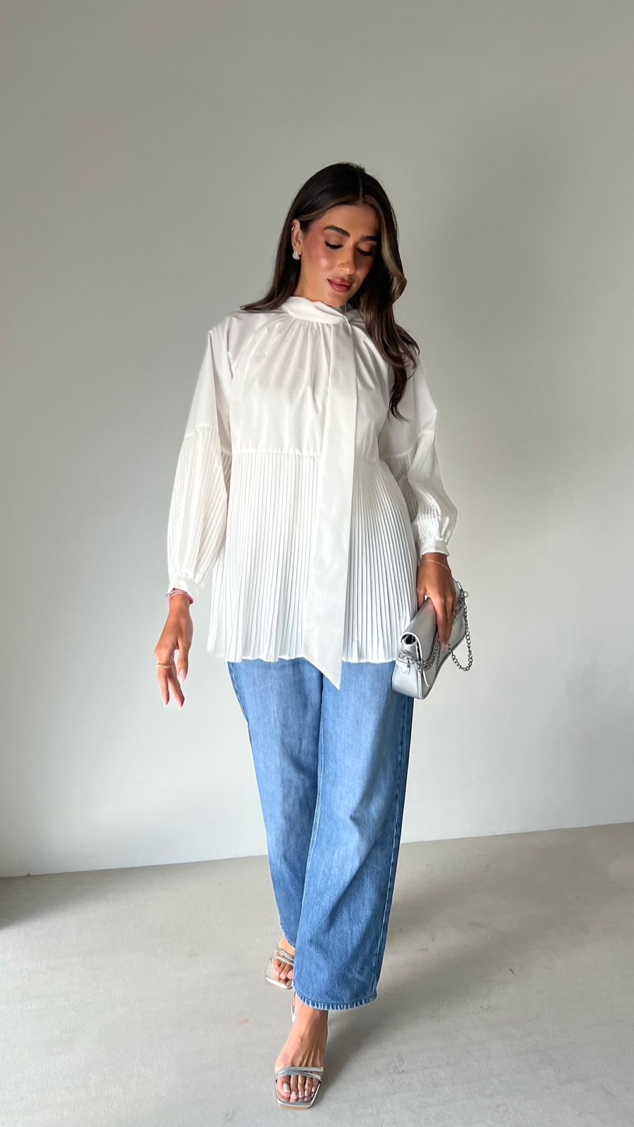 belted blouse HEN 81012