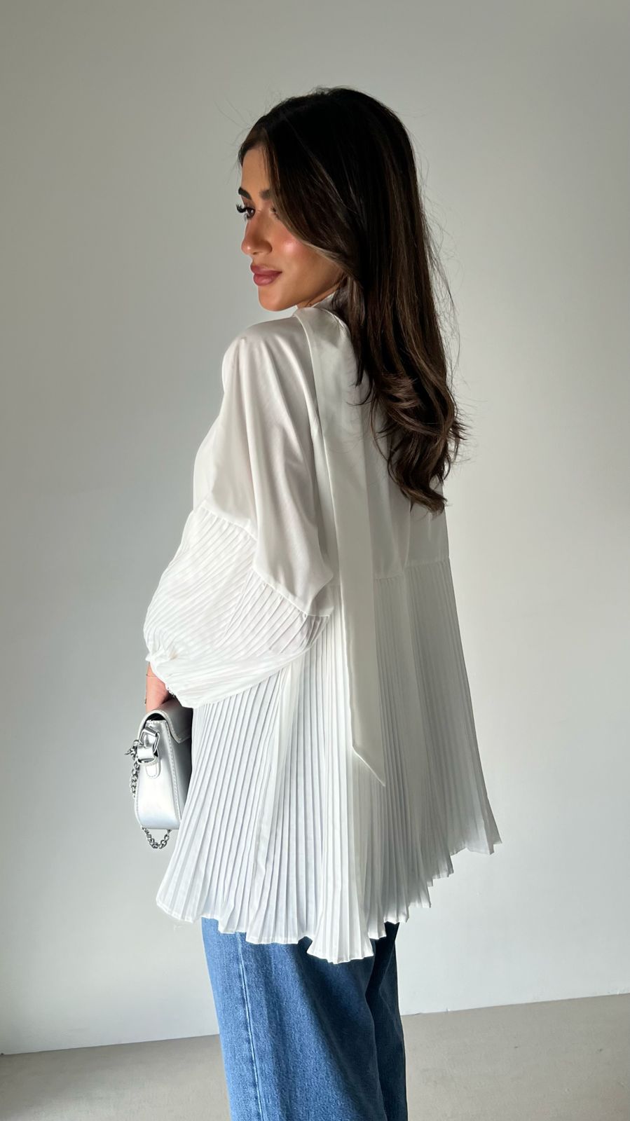 belted blouse HEN 81012