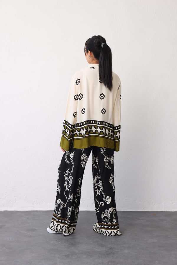 Patterned set 98473