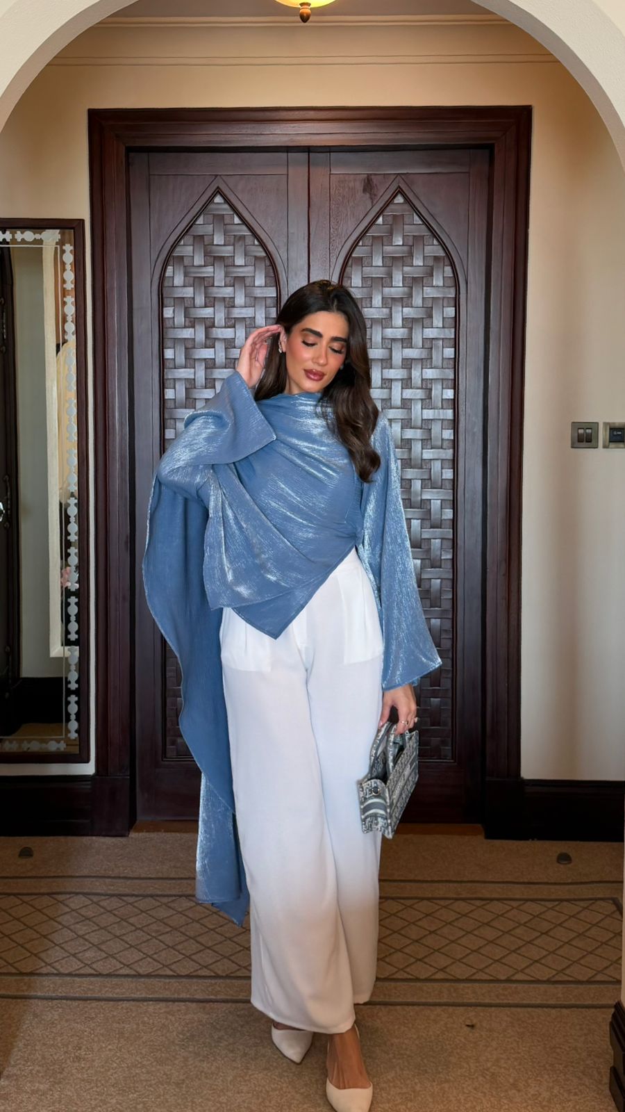 SCARF BLOUSE  K 2100 - HANGER