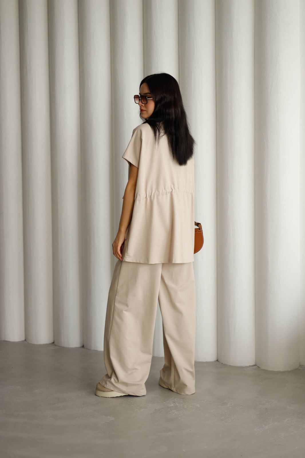 cut sleeve zip set 2091