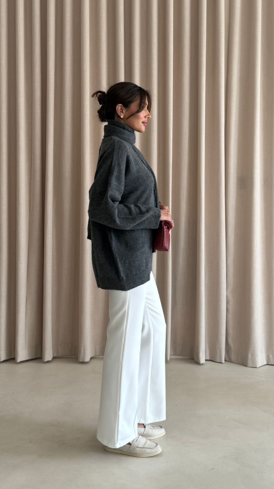 SCARF SWEATER E-25-811