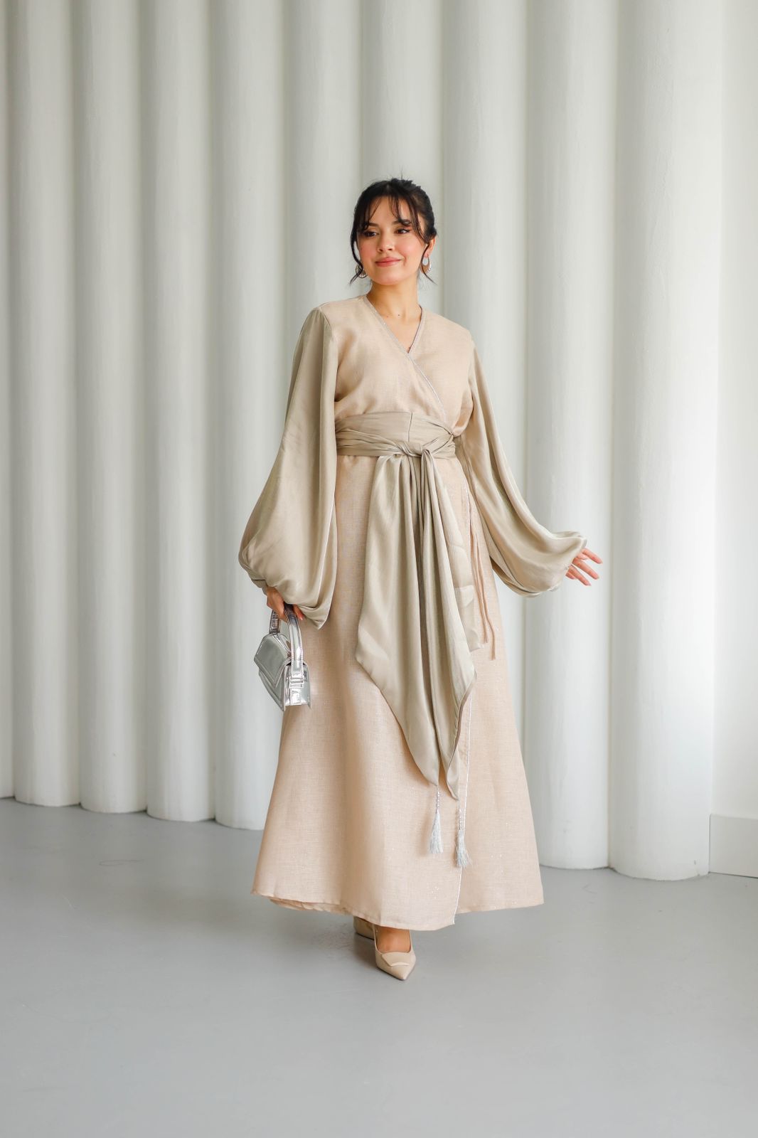 Kuwaiti dress F 879