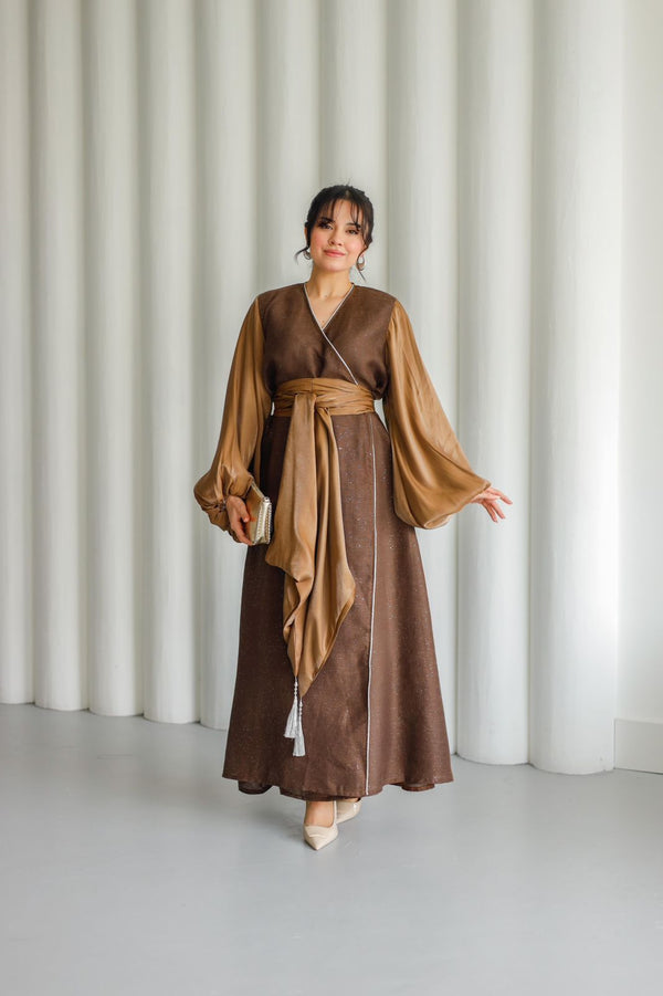 Kuwaiti dress F 879