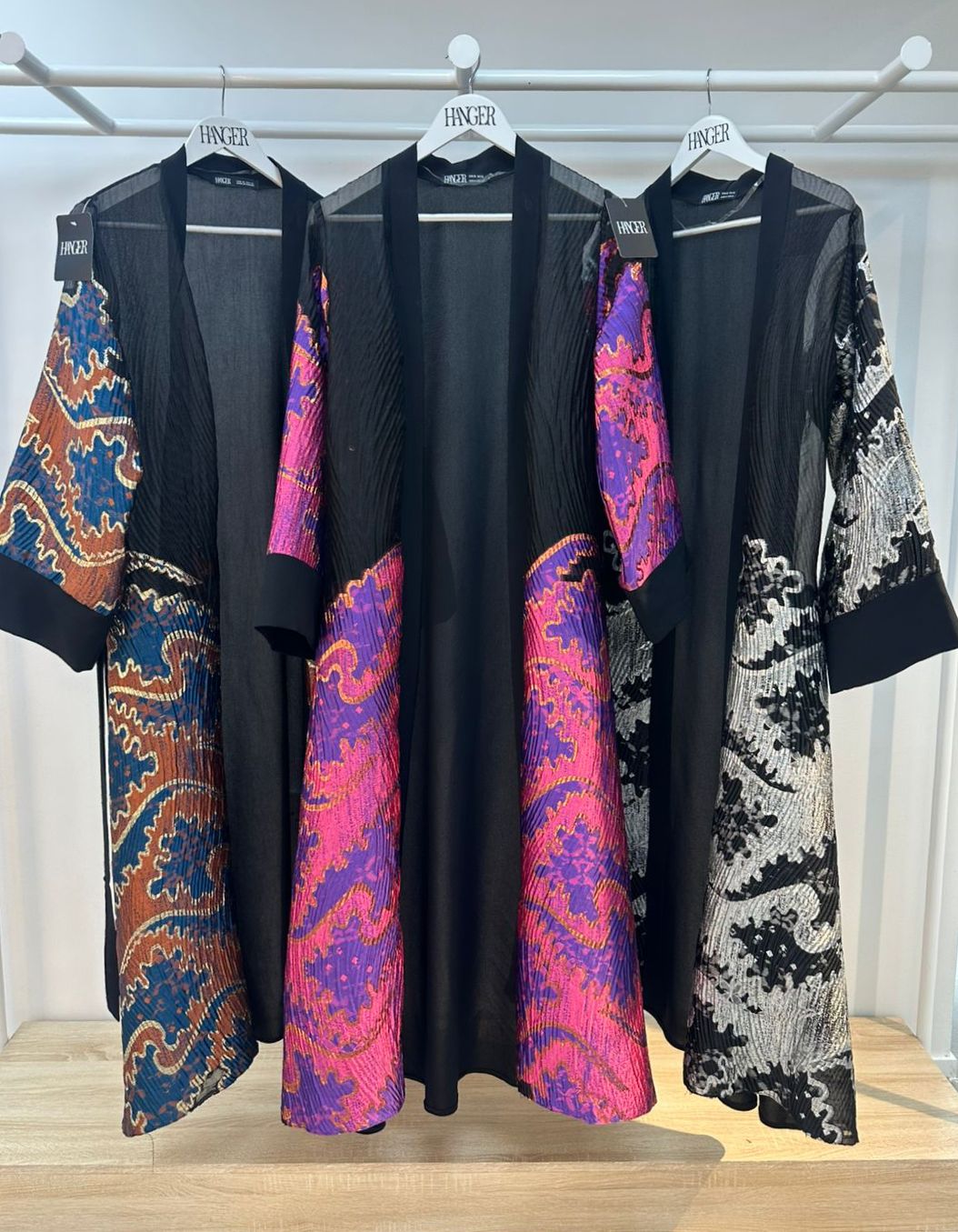 Abaya EVD 7555