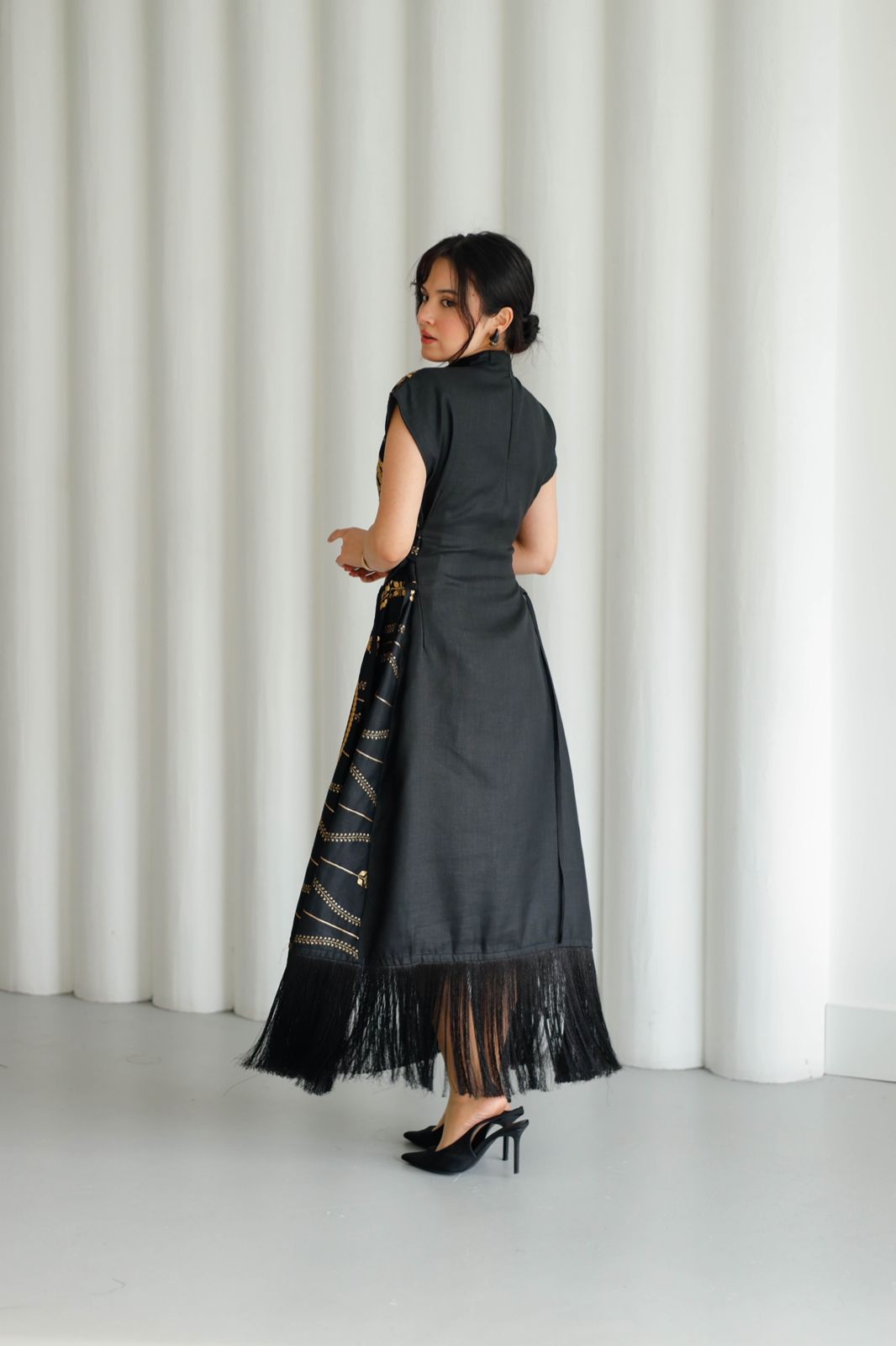 Kuwaiti vest dress D995