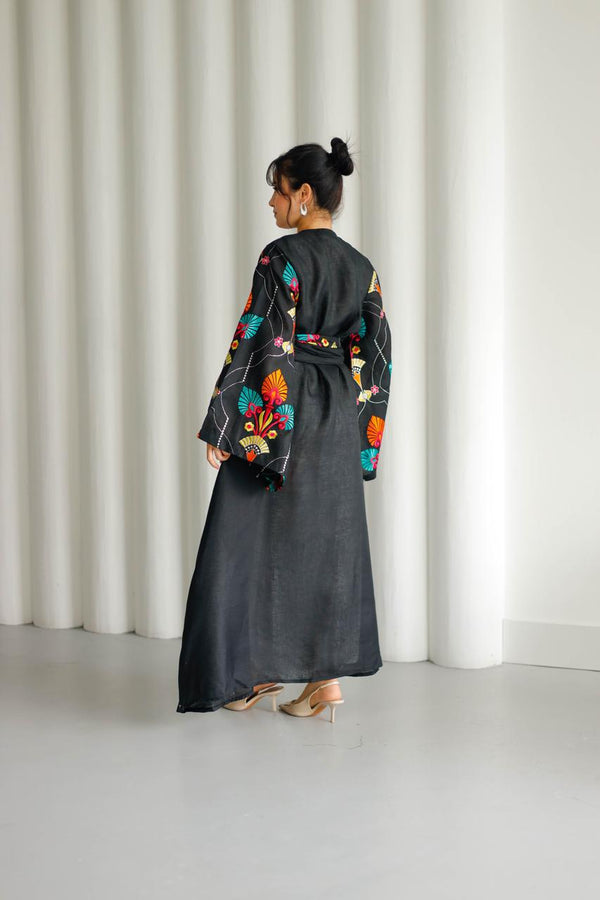 Kuwaiti dress F884