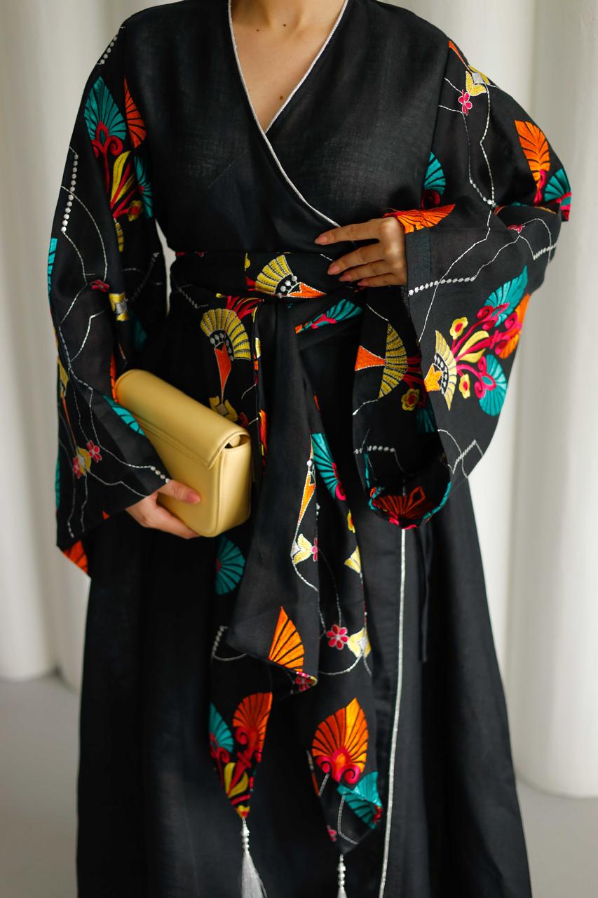 Kuwaiti dress F884