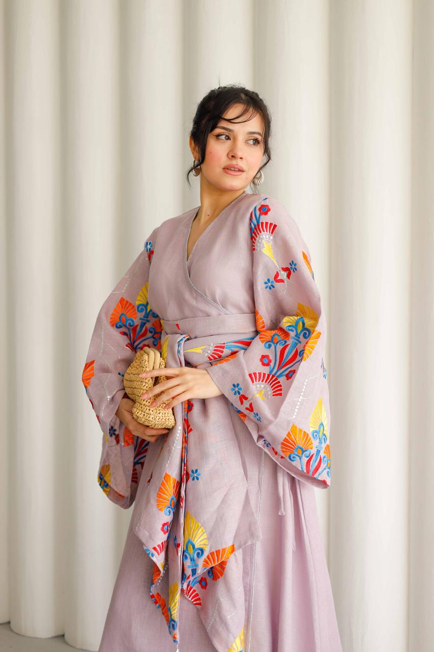 Kuwaiti dress F884