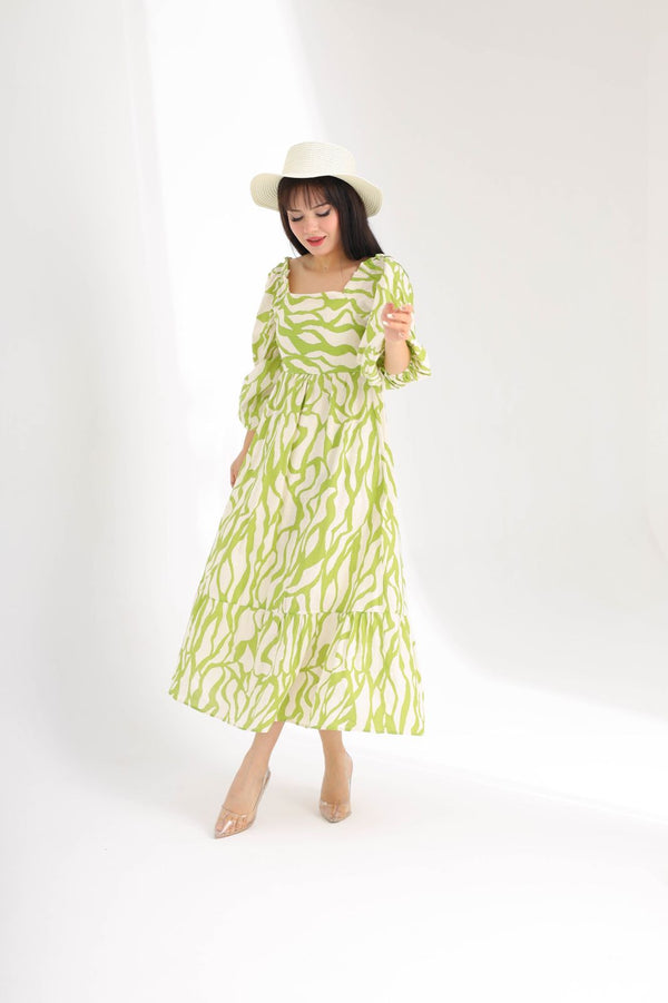 Dress B 7237 - HANGER