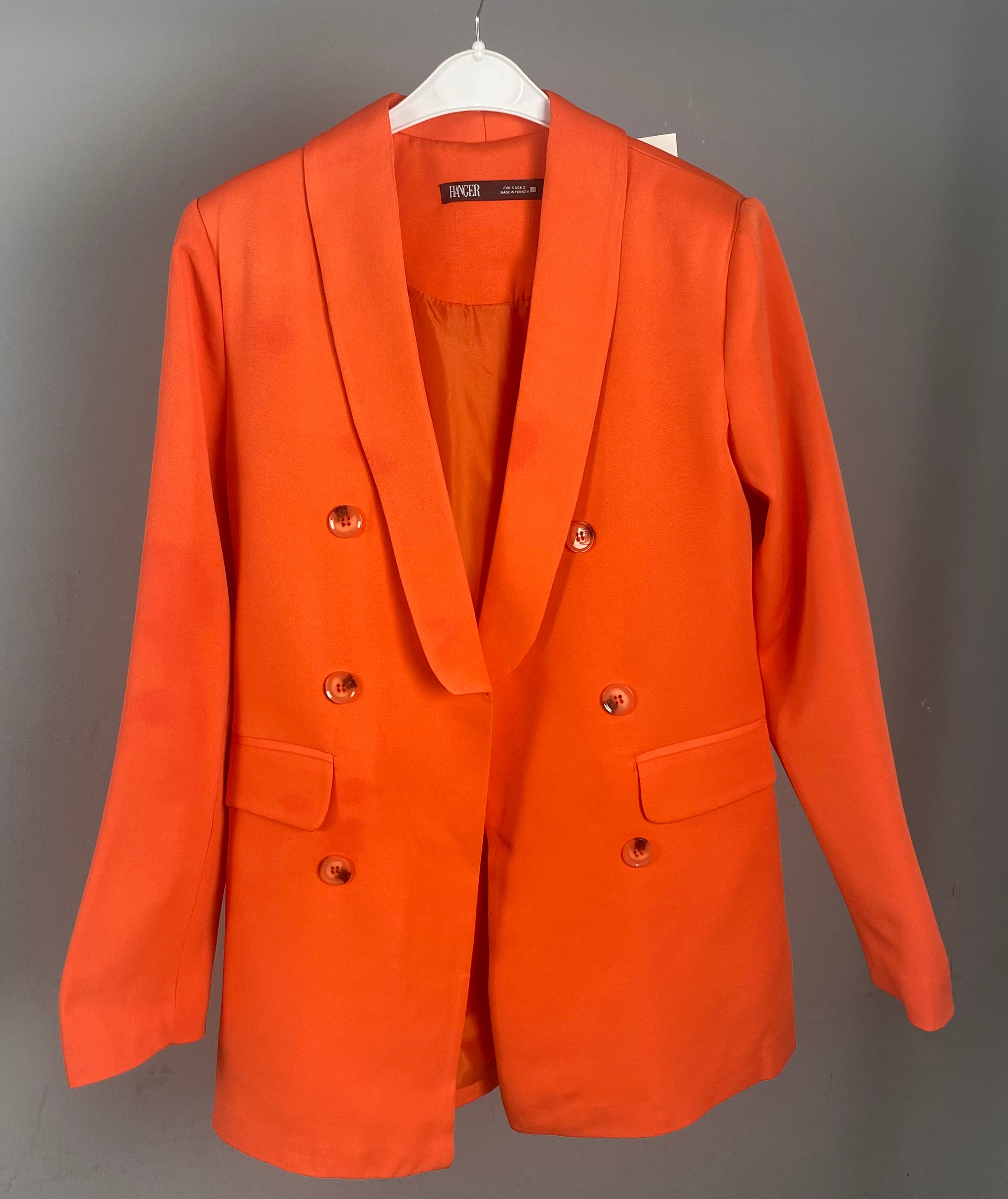Blazer shade 232 D