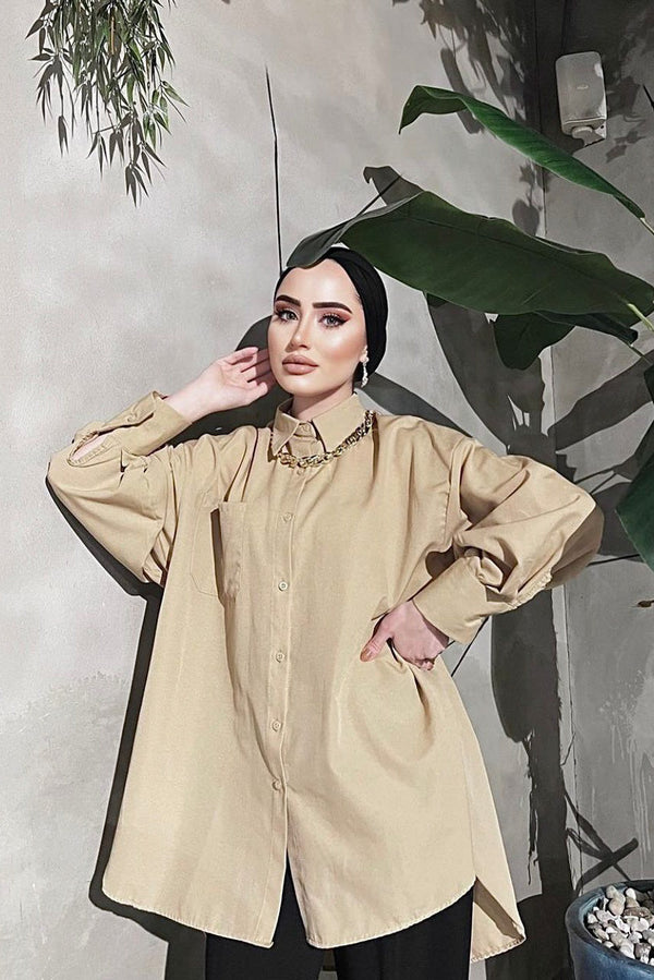 Shirt w/ necklace D - HANGER