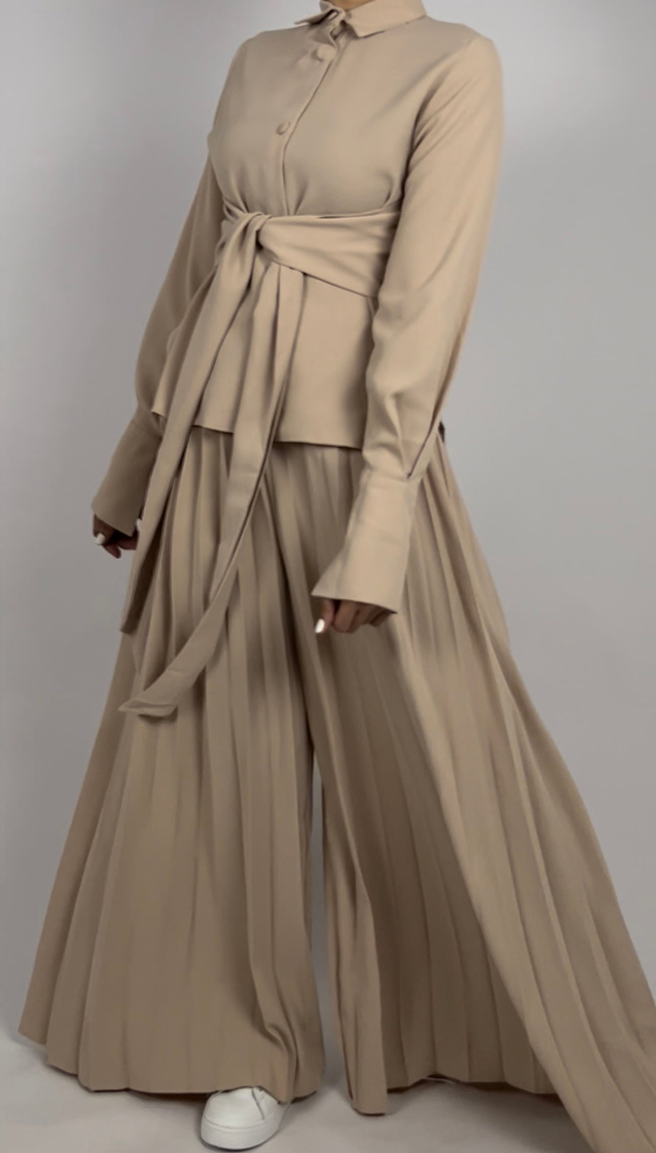 Belted top & pleated pant set D